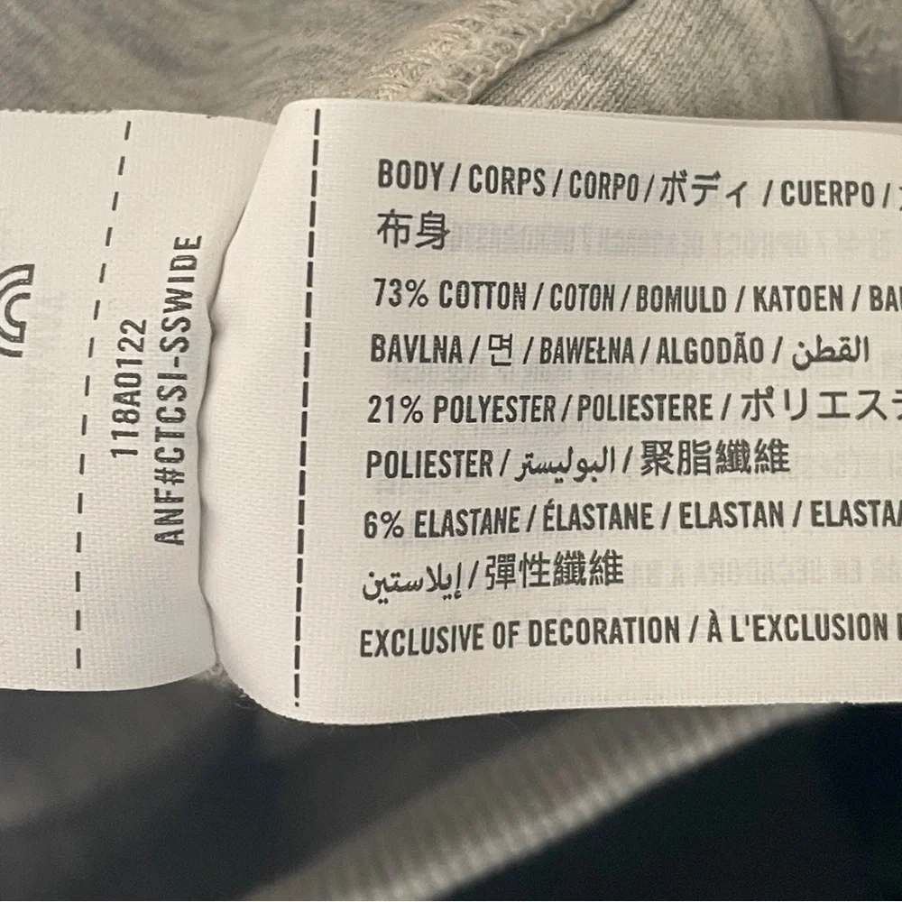 Abercrombie & Fitch YPB neoKNIT MAX Full-Zip Hoodie gray men’s unisex sz Small - Picture 12 of 13